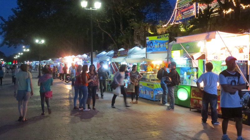 Christmas Market in Rizal Park