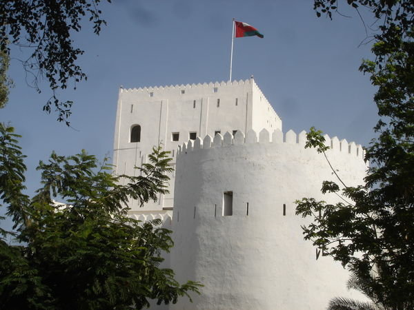 The famous white walls of Sohar Fort
