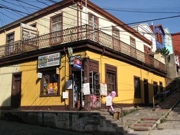 Corner shop in Valparaiso