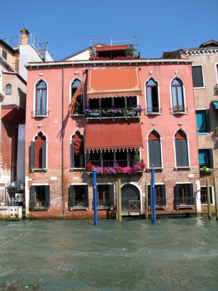 A house on the Grand Canal