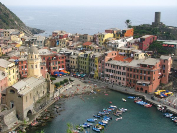 Vernazza from the path leading to Monterosso