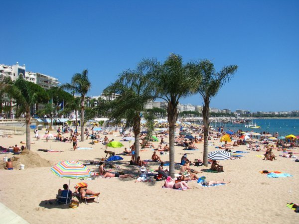 Public beach Cannes