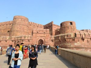 Agra fort entrance
