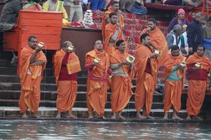 Haridwar - Ganga Aarti nightly offering