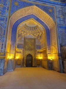 Samarkand- inside the Madrassa