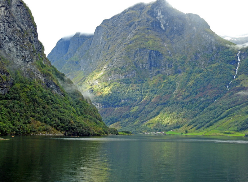 Gorgeous fjords!!