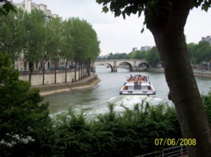 Seine riverboats