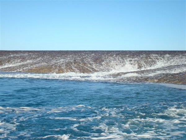 Water draining off Montgomery Reef 