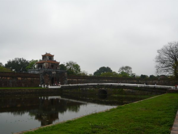 Imperial City Walls and Perimeter Outer Moat