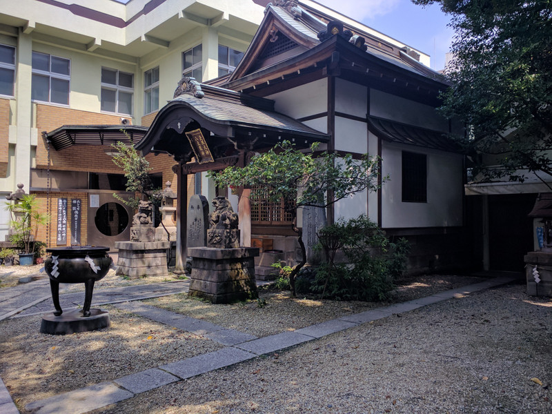 The little temple we visited with Natsumi