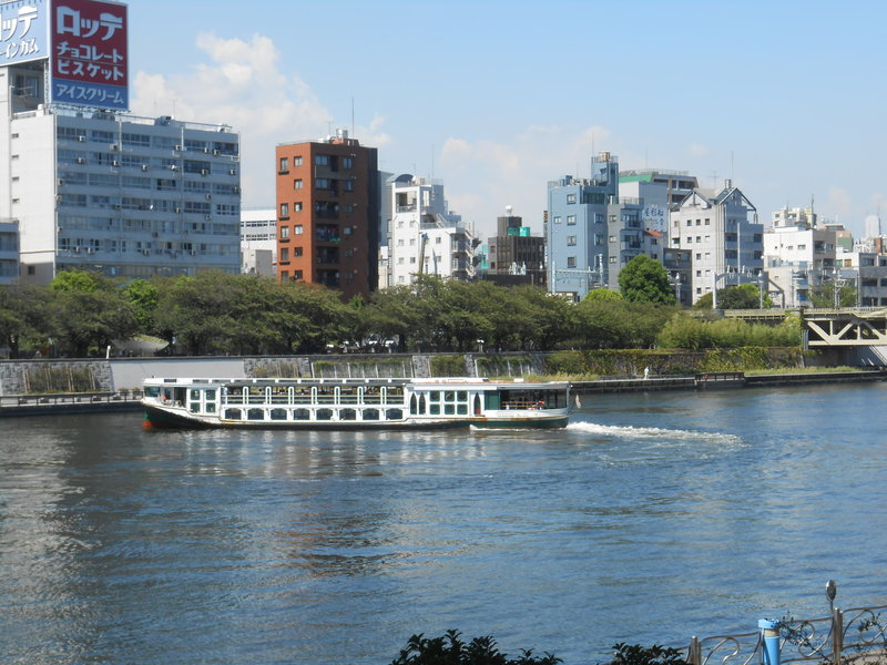 A cruise around Tokyo harbour would be fun if only we had the time