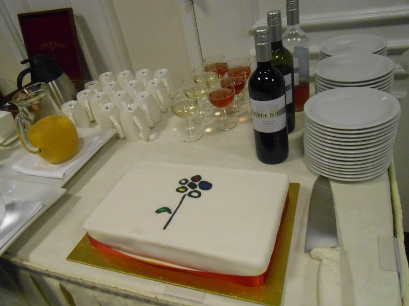 Juvenilia cake and wine to celebrate!