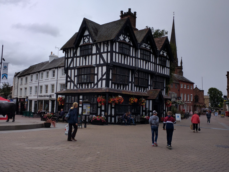 The Black and White House, Hereford