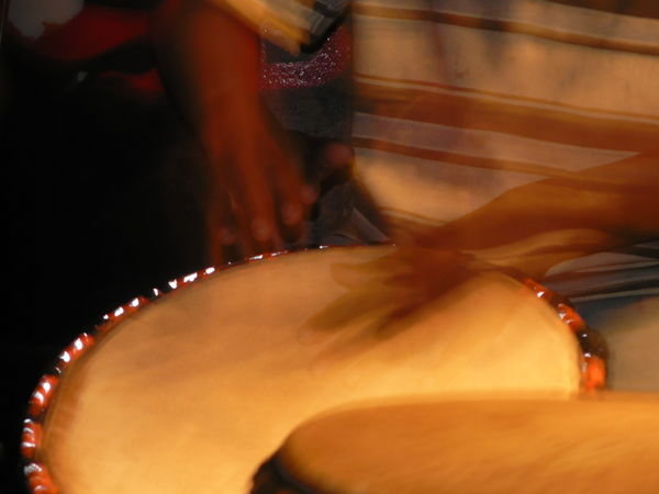 Drumming session at Bomvu
