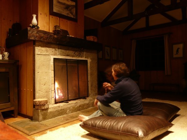 Surfing Gian's "couch", wine in front of wood fire...