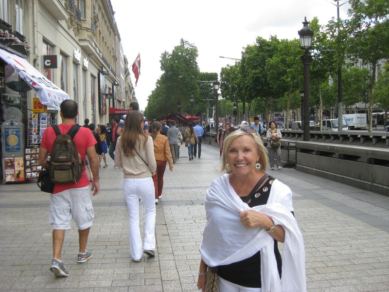 Champs-Elysees