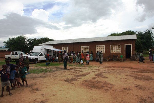 A busy clinic at Waliranji