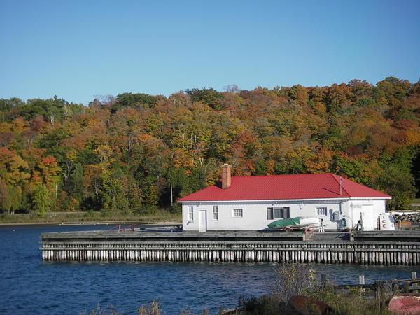 Manolo Lake boat house.