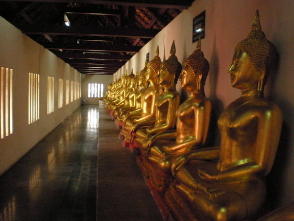 Phitsanulok Wat Maharasat