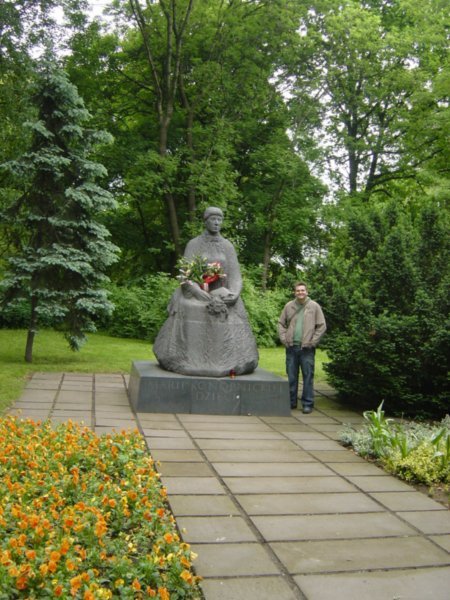 Maria Konopnicka Monument