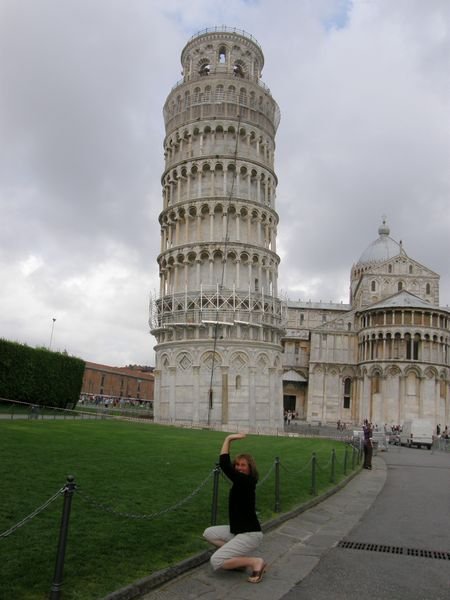 watch me lift the leaning tower of Pisa