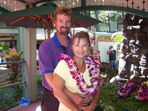 Happy Valentine's Day from the Honolulu Honeys