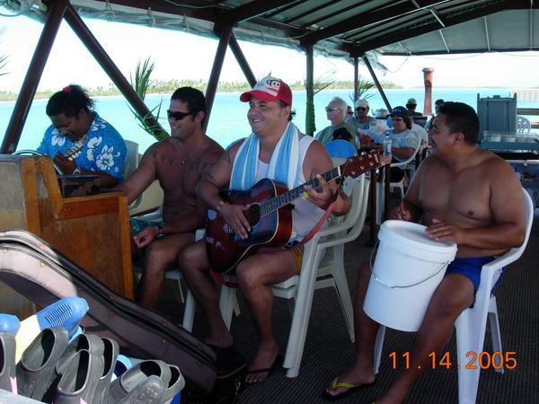 Our multi-talented Boat Band