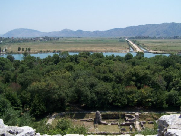The river, the fields, and the ruins
