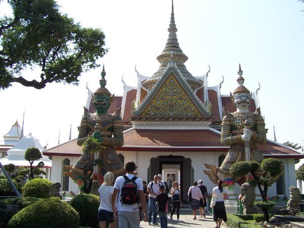 Wat Arun entrance