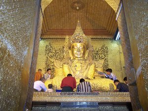 The Golden Buddha at the Mahamuni Pagoda