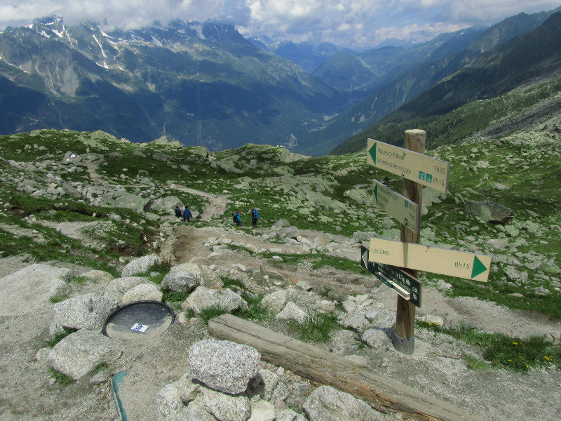 Trail from Plan de l'Aiguille to Mer du Glace
