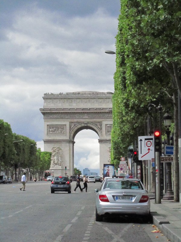 Avenue de Champs Élysées