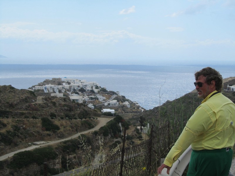 Walking to Kastro on the west coast of Sifnos