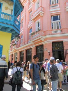 Calle Mercaderes in old Havana
