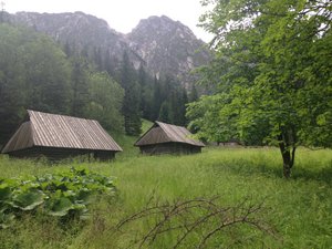 Shepherd huts on the Dolina Strazyska hike
