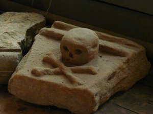 Detail eines Grabsteins