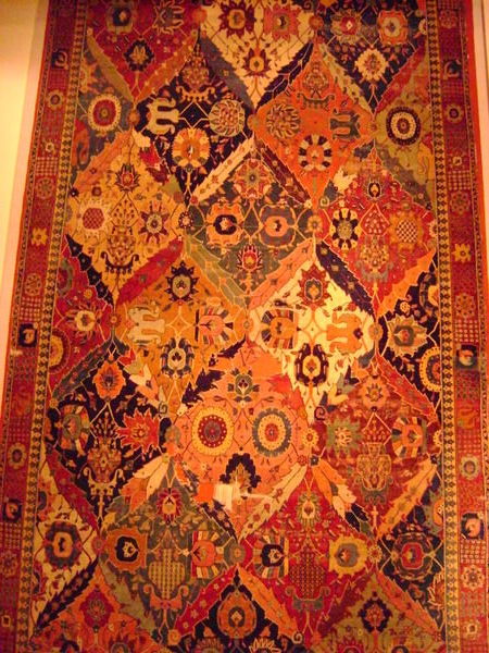Carpet with vase Shah Abbas period 17th century, Iran