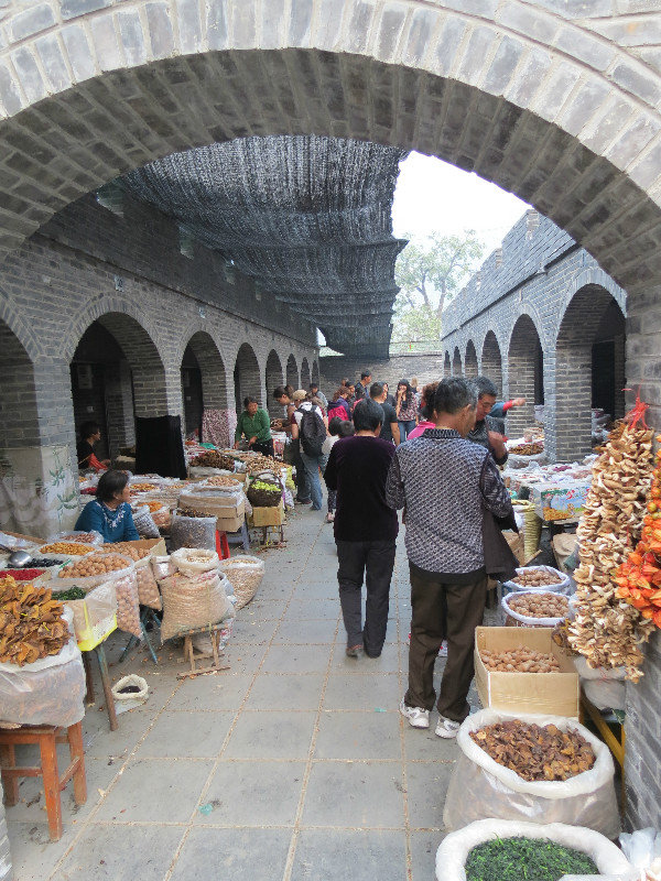 Market at the Wall