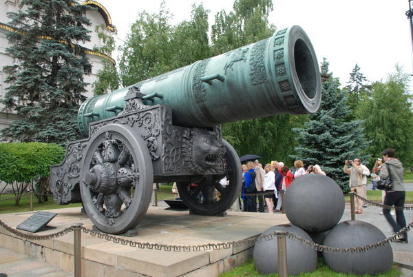 Big massive Tsar Cannon