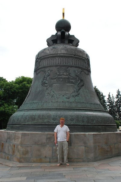 T infront of the big massive Tsar Bell - 202 tonne