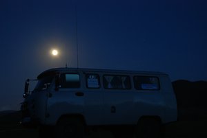 Jacks Van at night