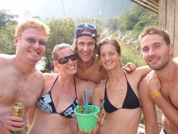 T, G, Serena and Matt with Aussie Dude Getting in the Couple Photo