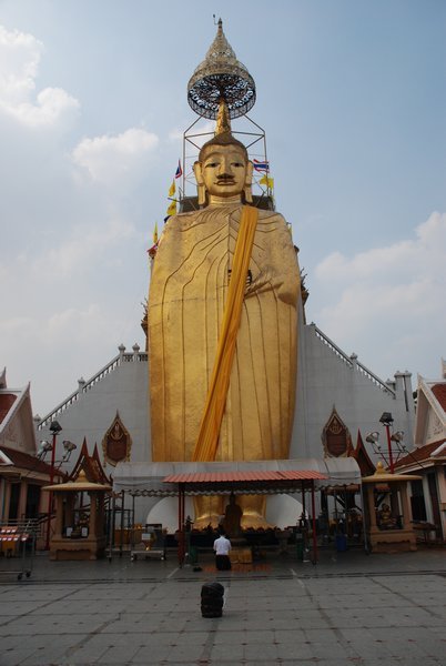 Wat Indraviharn