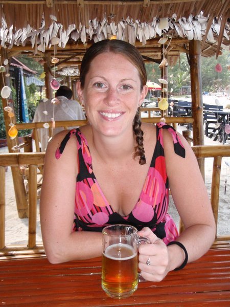 G and Her Warm Up Beer For the Full Moon Party