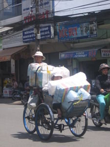 How much can you fit on one cyclo?!