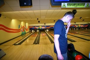Photo 1: Marcin bowling