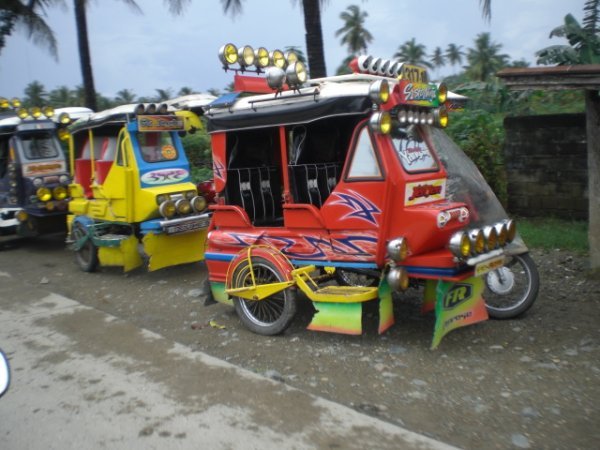 tricked out tricycle taxi's