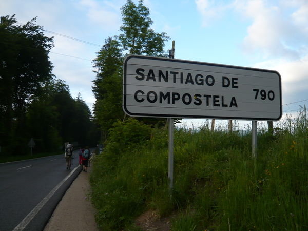 Road sign to Santiago