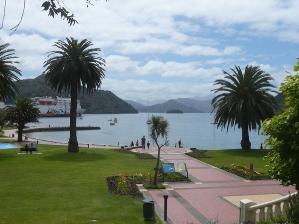 I departed from the harbor in Picton by taxi boat...