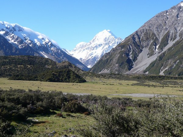 Mt. Cook in daylight